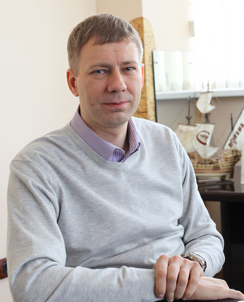 Колесник Яков Александрович, генеральный директор компании «HeliWhale»