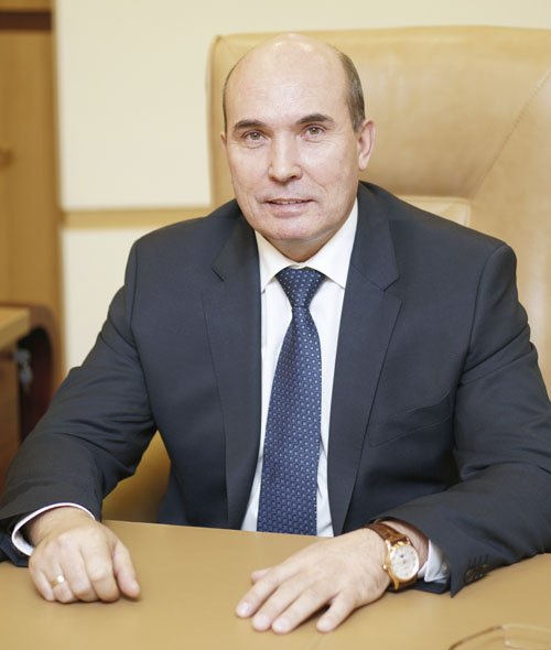 С.В. Парамонов, Директор АО «УК «Кузбассразрезуголь»